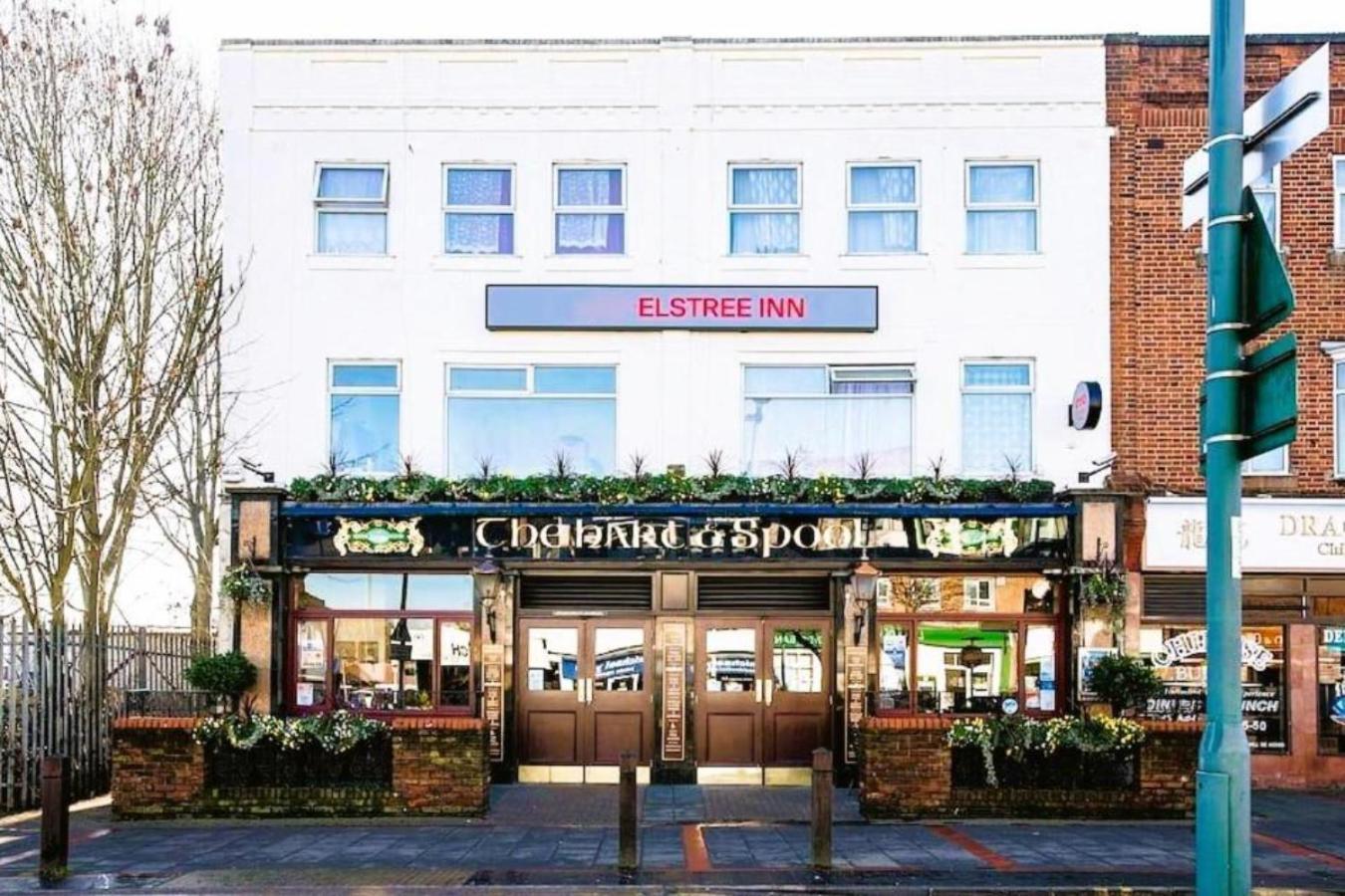Elstree Inn Борхамуд Екстериор снимка