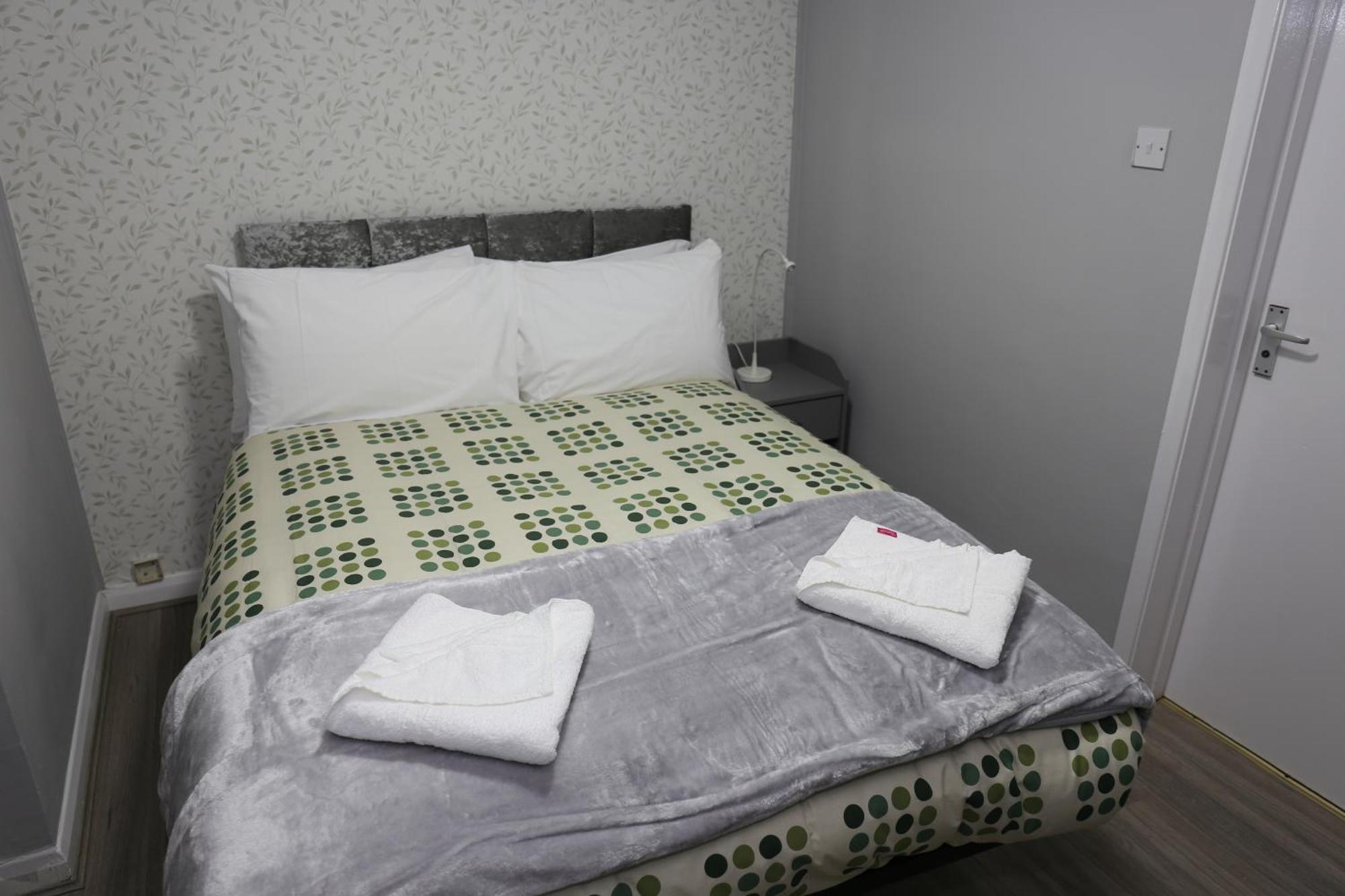 Elstree Inn Борхамуд Екстериор снимка