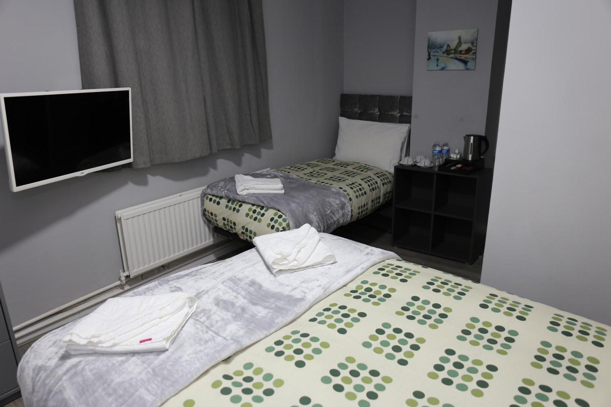 Elstree Inn Борхамуд Екстериор снимка